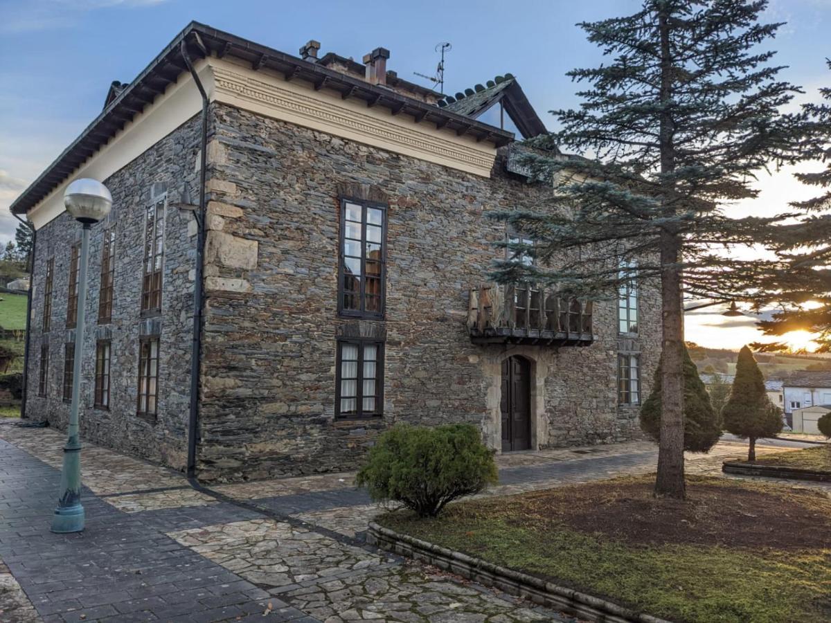 Ahio San Martin, Apartamentos Rurales Casa De La Villa San Martin de Oscos Exterior foto